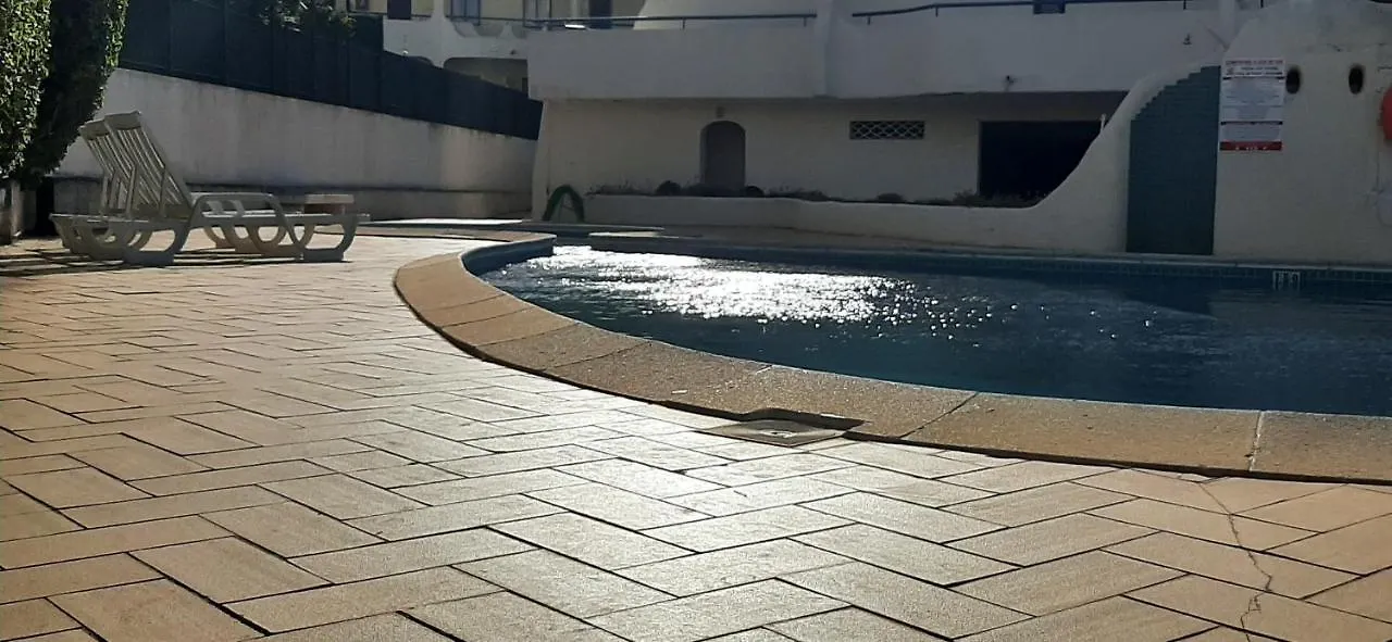 Lägenhet T2 Com 2Wc Em Condominio Com Piscina Portugal