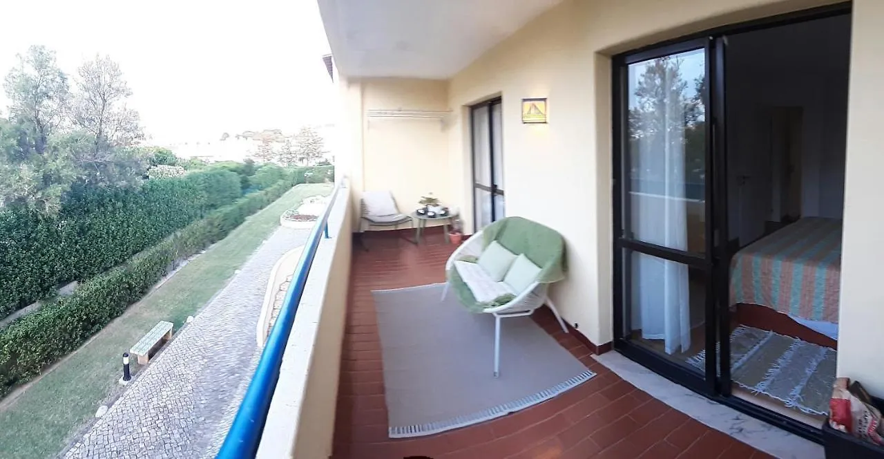 T2 Com 2Wc Em Condominio Com Piscina 0*, Albufeira